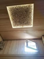 Продажа панно для бани и сауны 1000х1000 "можжевельник" 2d, шлиф., кв.м. в Альметьевске  в интернет-магазине Vseizdereva